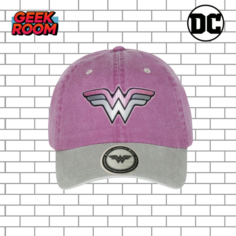 DC Comics Wonder Woman “Rose-Silver Logo” Purple-Beige Vintage