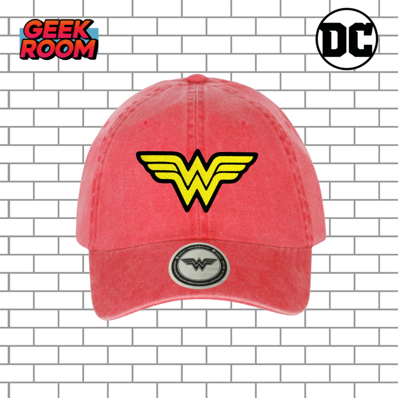 DC Comics Wonder Woman “Classic Logo” Coral Vintage