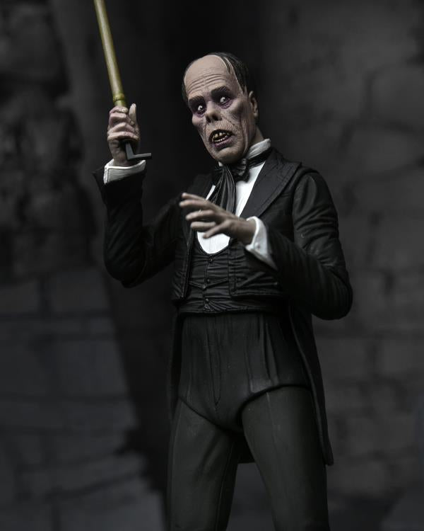 NECA Universal Monsters Ultimate The Phantom Of the Opera Figure