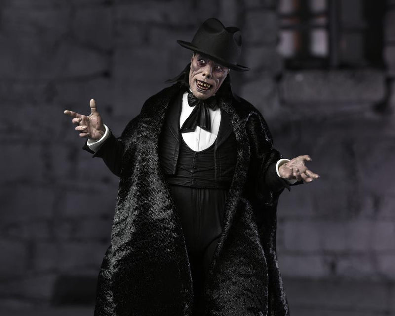 NECA Universal Monsters Ultimate The Phantom Of the Opera Figure
